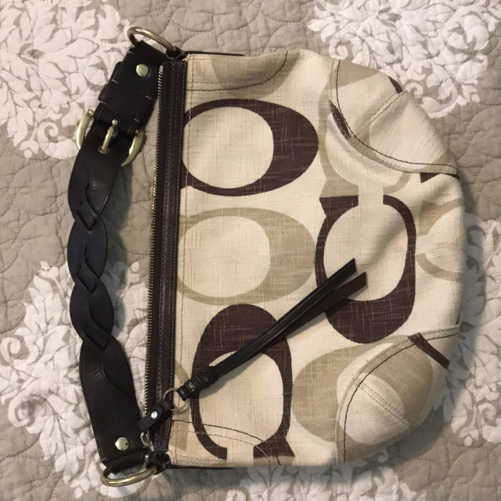 Hobo bag